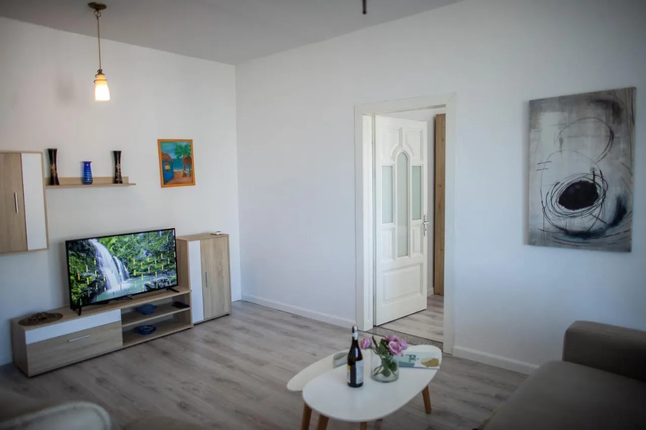 Premium Selection Apartments دراس