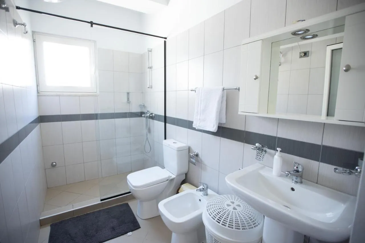 Premium Selection Apartments دراس 0*,