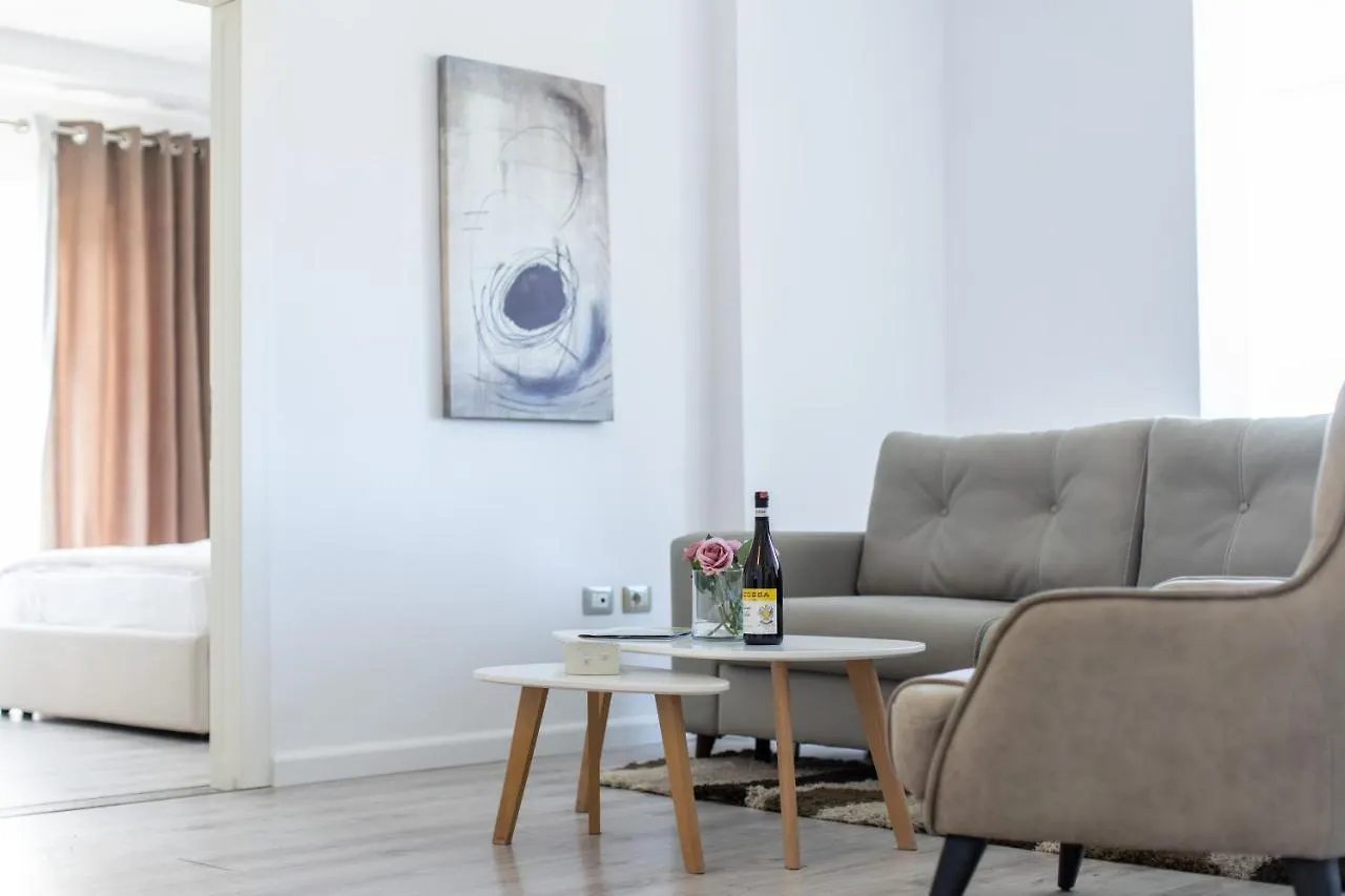 Premium Selection Apartments دراس